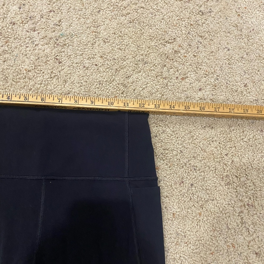 Athleta Salutation Stash Pocket 7/8 Tight Small Black White High Rise Leggings - Picture 3 of 7